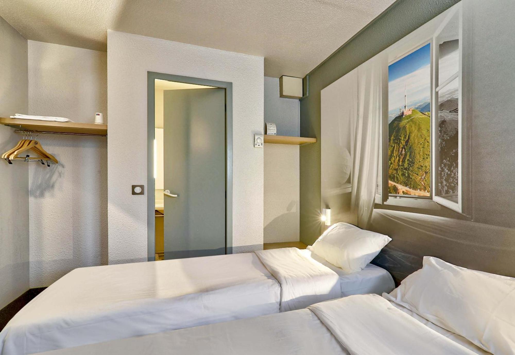 B&B Hotel Clermont-Ferrand Le Brezet Aeroport エクステリア 写真