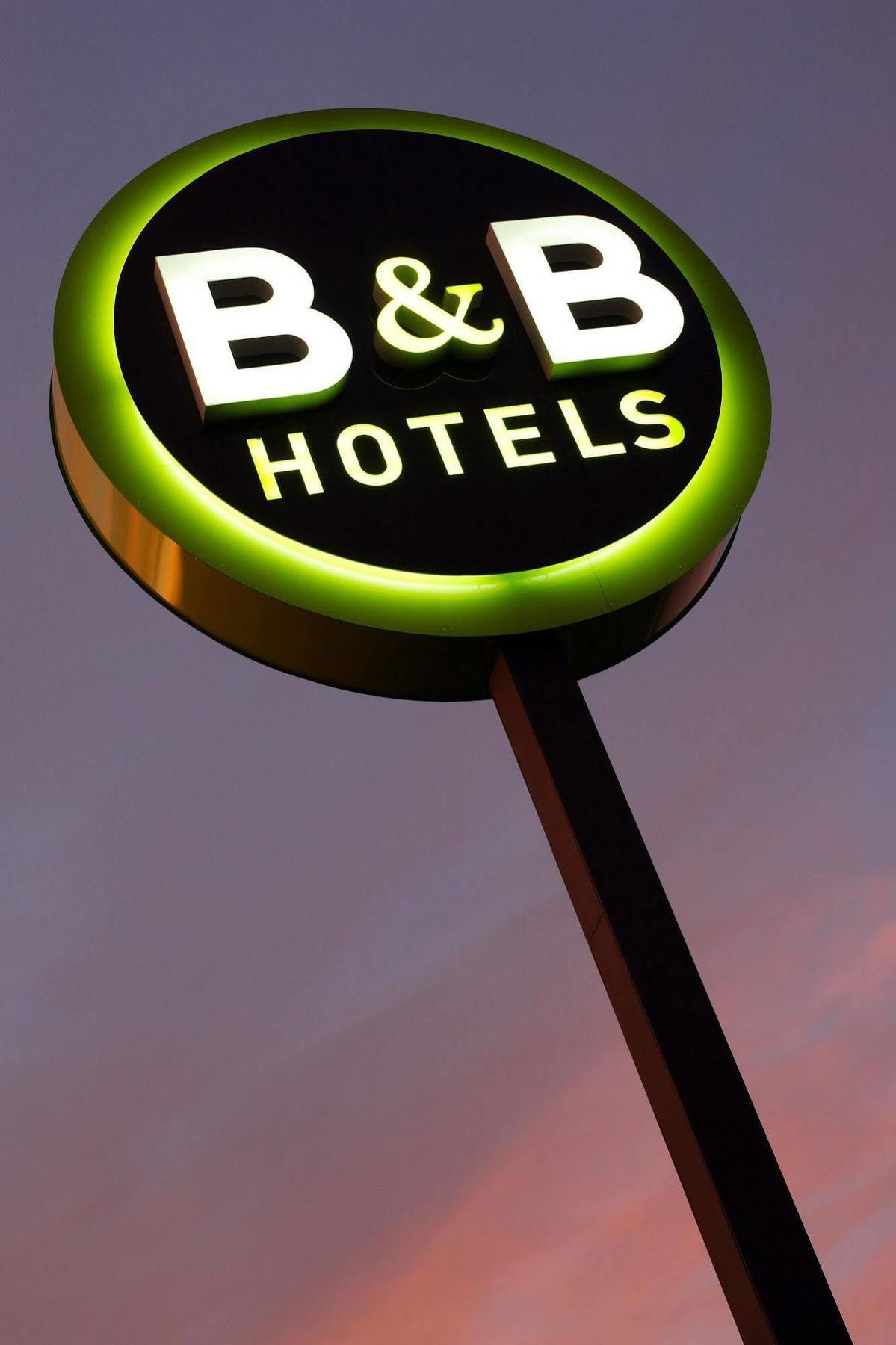 B&B Hotel Clermont-Ferrand Le Brezet Aeroport エクステリア 写真